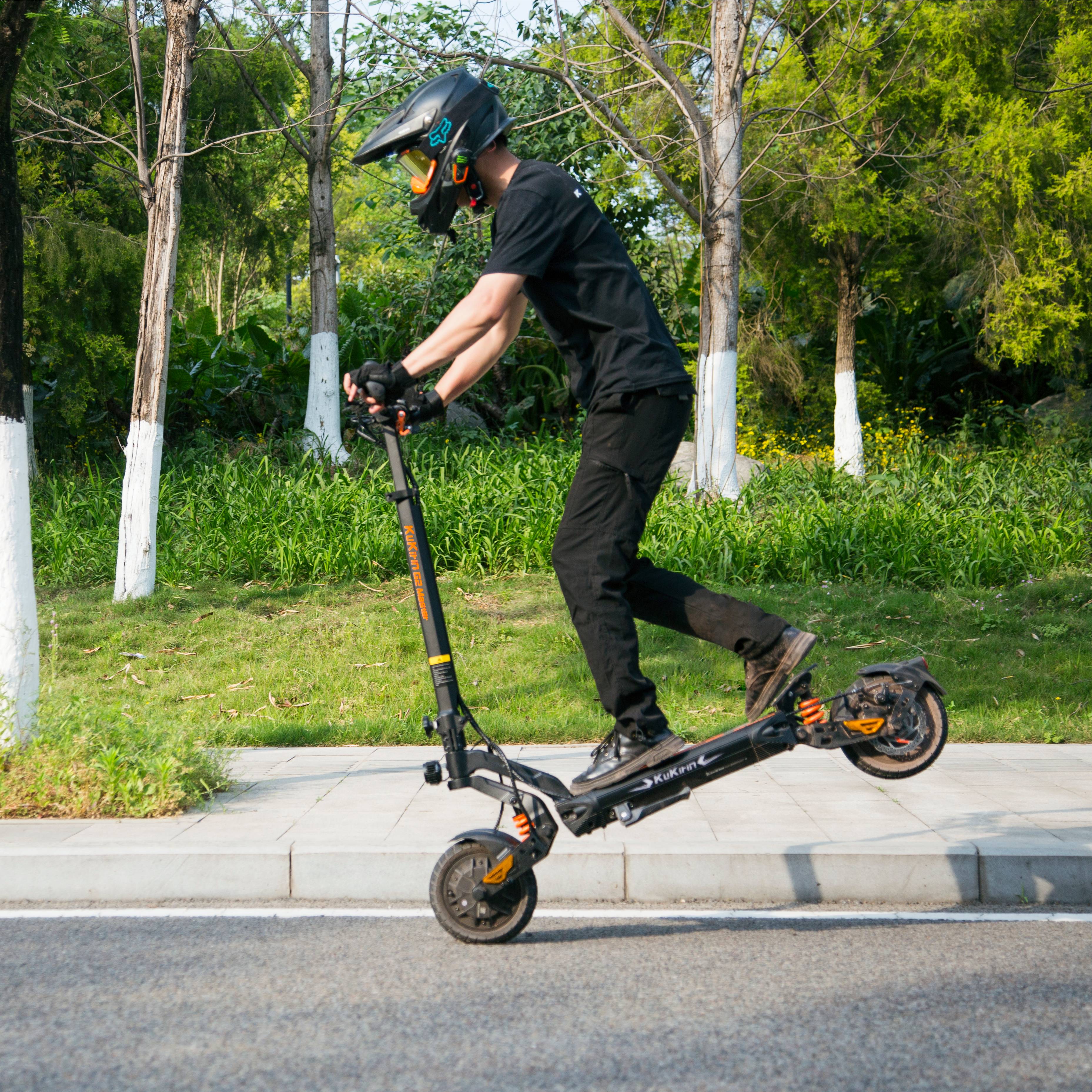 KuKirin G2 Master Electric Scooter (Free Rider Pack)